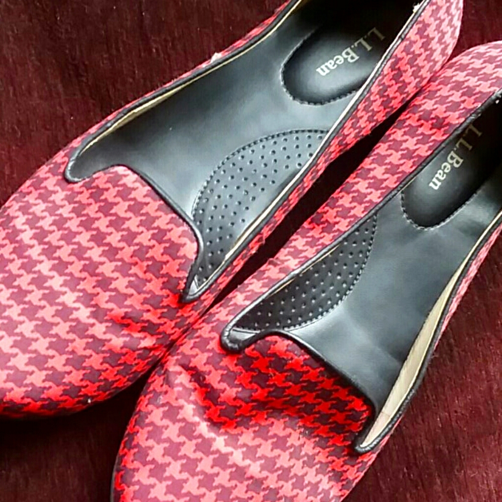 Ballet flats